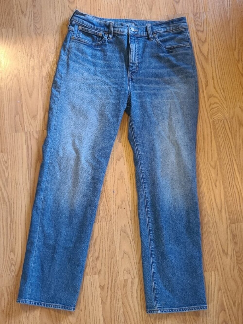J. CREW NIPPED STRAIGHT HIGH RISE SEMI-STRETCH JEANS MEDIUM WASH FAIR TRADE 30 - Picture 2 of 8